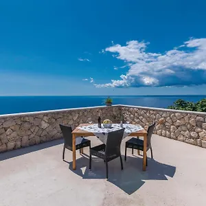 Amazing In With Wifi Ferienhaus Lubenice